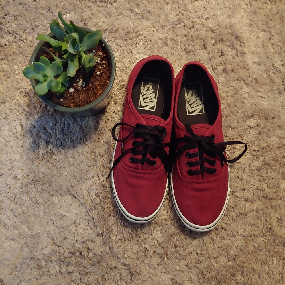VANS - Picture 8 of 9